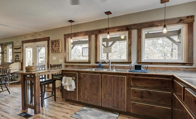 22351 S 672 Road, Wyandotte, OK 74370