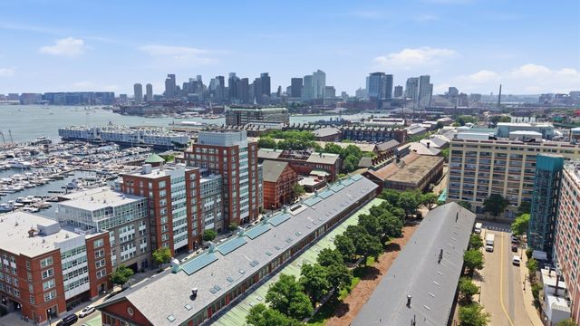 106 13th Street 321, Boston, MA 02129