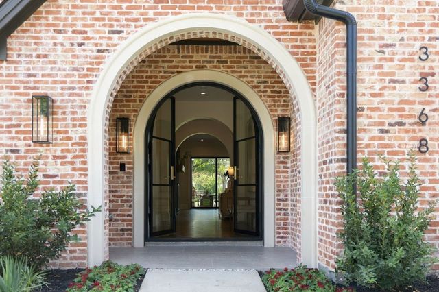 3368 Dorado Beach Drive, Farmers Branch, TX 75234