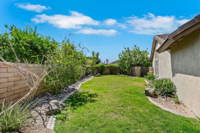 44060 Dalea Court, La Quinta, CA 92253