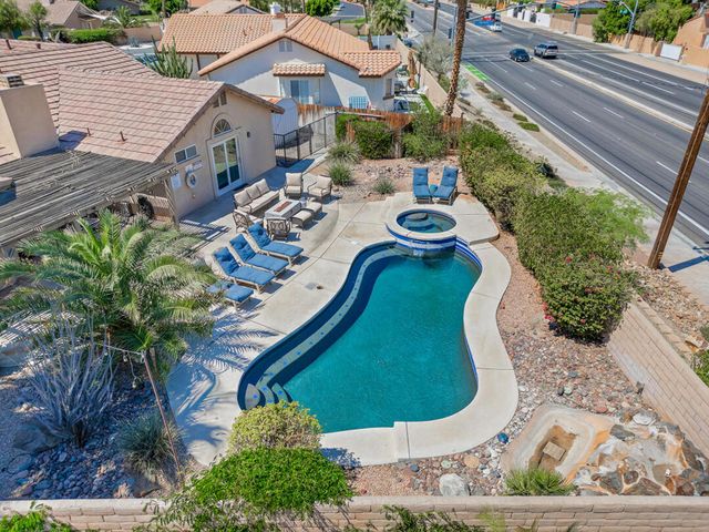 44060 Dalea Court, La Quinta, CA 92253