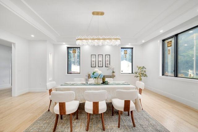 197 Woburn St, Lexington, MA 02420