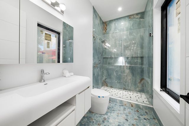 197 Woburn St, Lexington, MA 02420