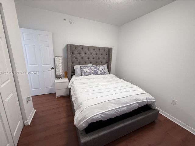 115 SW 42nd Ave 402, Miami, FL 33134