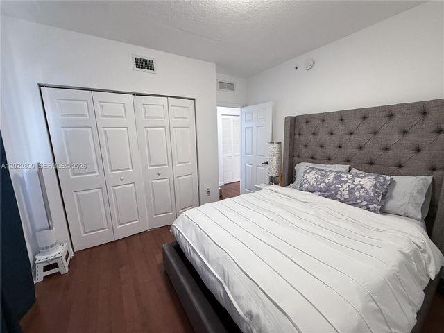 115 SW 42nd Ave 402, Miami, FL 33134