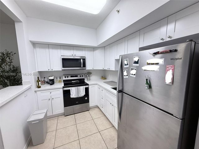 115 SW 42nd Ave 402, Miami, FL 33134
