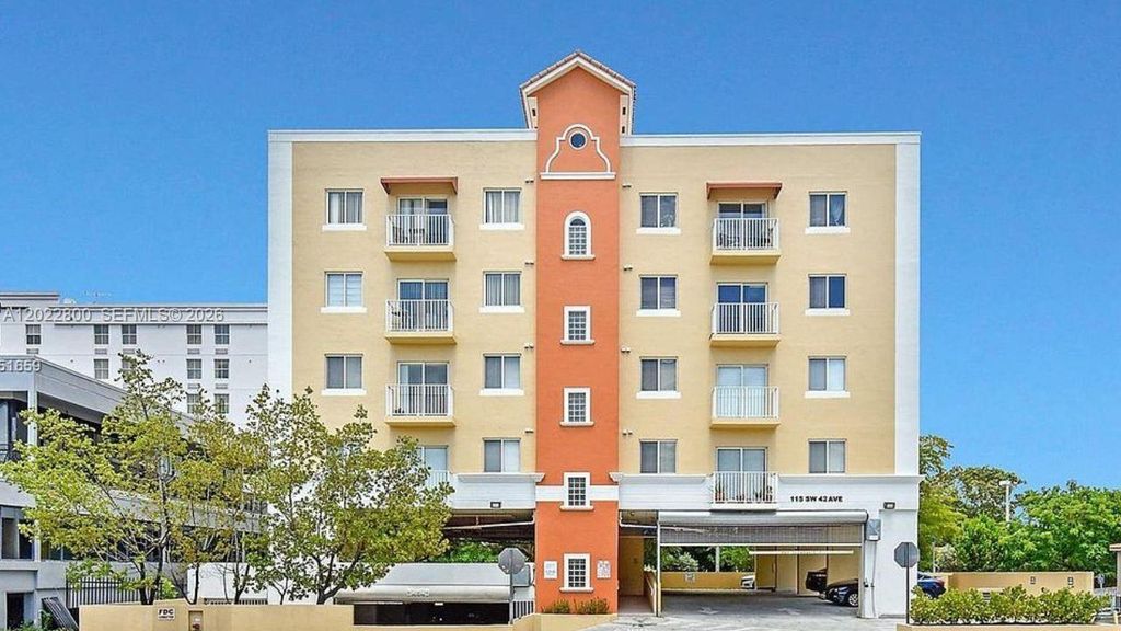 115 SW 42nd Ave 402, Miami, FL 33134