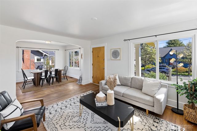 1114 S Anderson Street, Tacoma, WA 98405