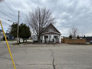 113 HIGH STREET, Neenah, WI 54956