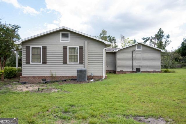 371 Burketts Ferry Road, Hazlehurst, GA 31539