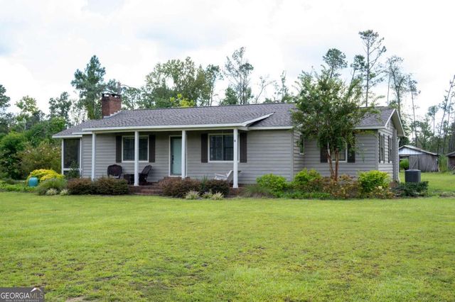 371 Burketts Ferry Road, Hazlehurst, GA 31539