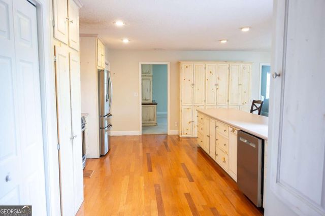 371 Burketts Ferry Road, Hazlehurst, GA 31539