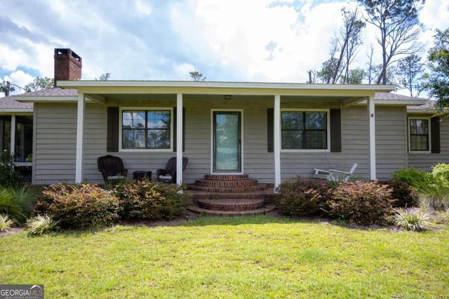 371 Burketts Ferry Road, Hazlehurst, GA 31539