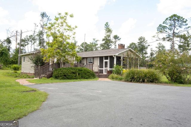 371 Burketts Ferry Road, Hazlehurst, GA 31539