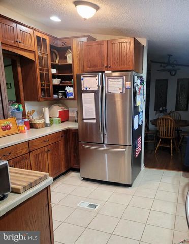 1729 COLORA RD, Colora, MD 21917
