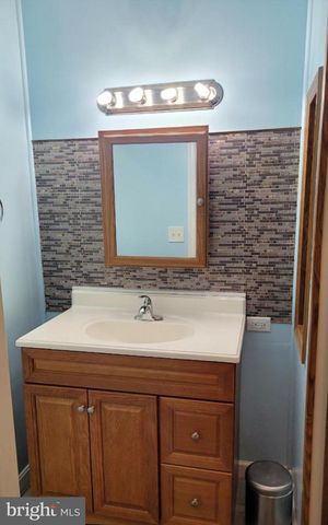 1729 COLORA RD, Colora, MD 21917