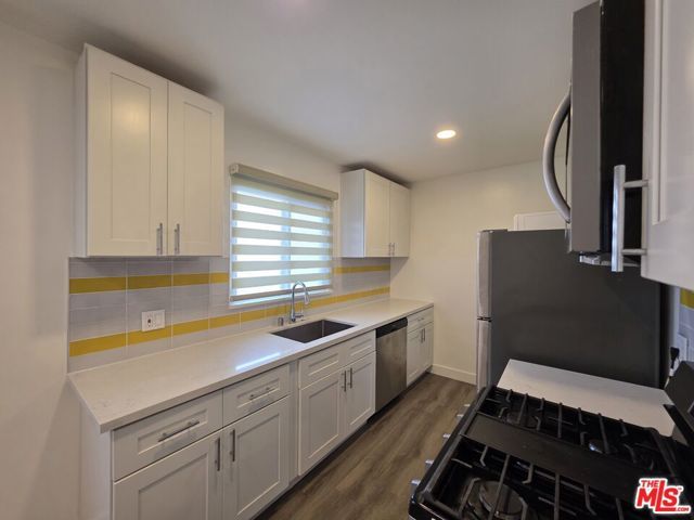 707 Strand Street 3, Santa Monica, CA 90405