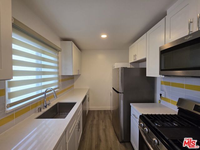 707 Strand Street 3, Santa Monica, CA 90405