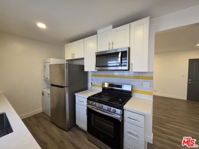 707 Strand Street 3, Santa Monica, CA 90405