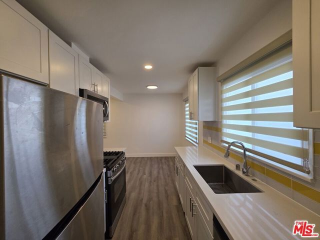 707 Strand Street 3, Santa Monica, CA 90405