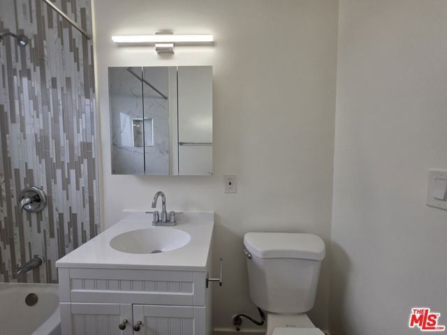 707 Strand Street 3, Santa Monica, CA 90405