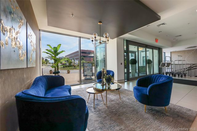 701 Ridge Hill Boulevard 10I, Yonkers, NY 10710