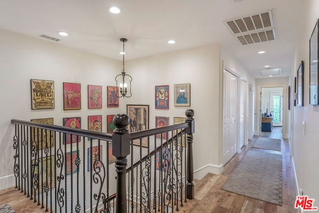 6411 W 85th Street, Los Angeles, CA 90045