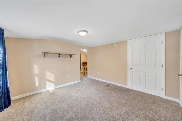 2721 Garden City BLVD, Roanoke, VA 24014