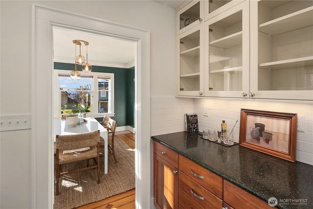 6026 2nd Avenue NW, Seattle, WA 98107