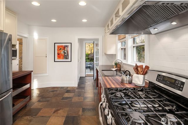 6026 2nd Avenue NW, Seattle, WA 98107