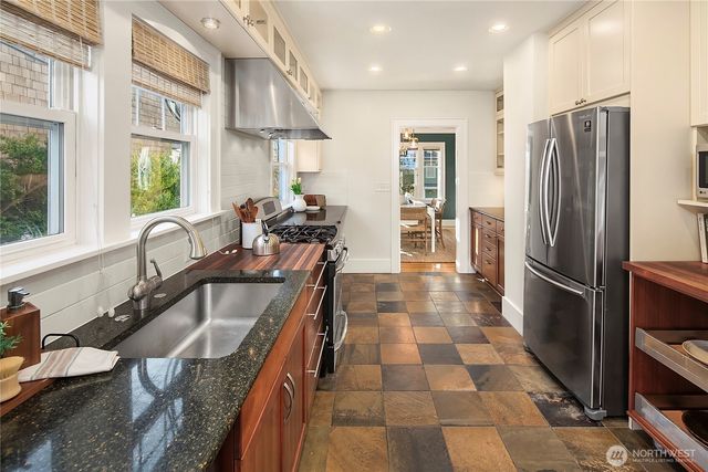 6026 2nd Avenue NW, Seattle, WA 98107