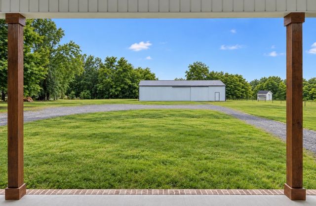777 Rock Springs Rd, Castalian Springs, TN 37031