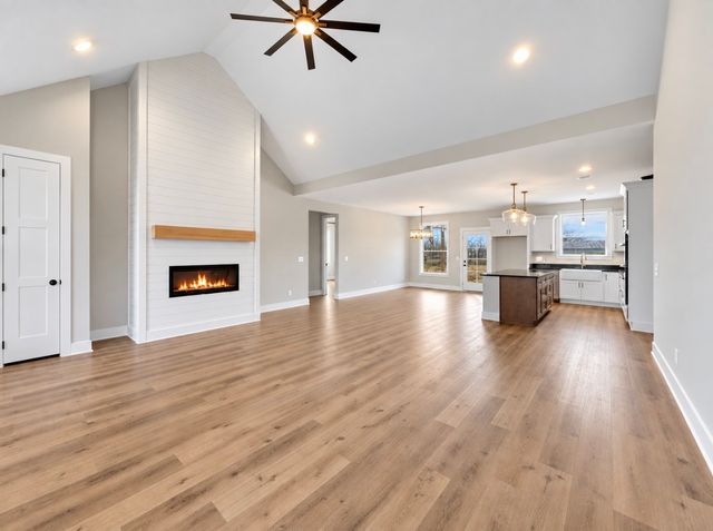 777 Rock Springs Rd, Castalian Springs, TN 37031