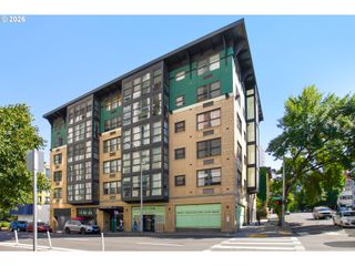 1134 Sw JEFFERSON St 204, Portland, OR 97201