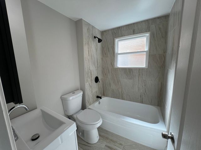 5337 S Fairfield Avenue 1, Chicago, IL 60632
