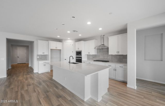 13757 W FOREST PLEASANT Place, Peoria, AZ 85383