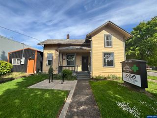 301 Shipping St NE, Salem, OR 97301