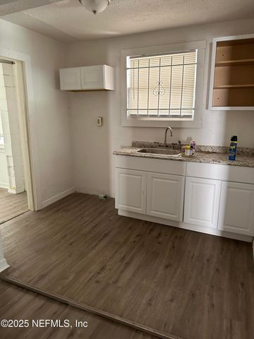 1651 W 34TH Street, Jacksonville, FL 32209