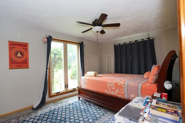 116 Pond St, Billerica, MA 01821