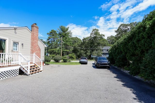 116 Pond St, Billerica, MA 01821