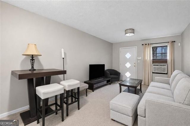 2956 Grandview Avenue NE, Atlanta, GA 30305