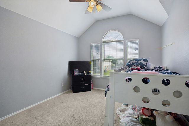 633 Daisy Drive, Desoto, TX 75115