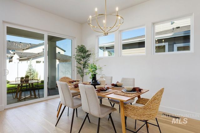 9121 W River Otter Dr, Boise, ID 83714