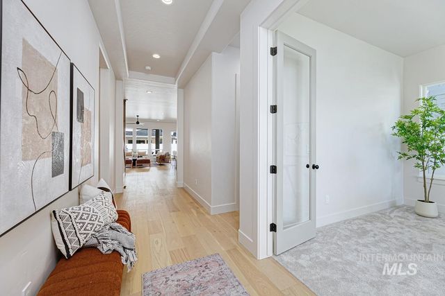 9121 W River Otter Dr, Boise, ID 83714