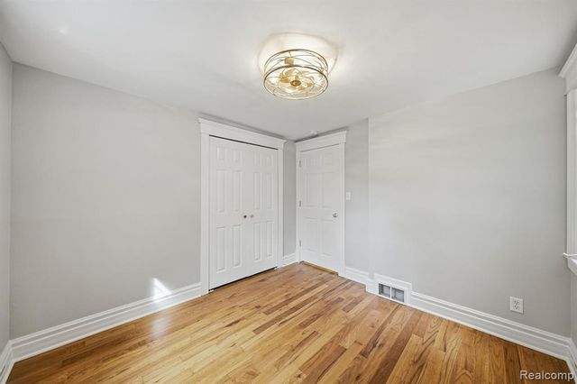 1684 Graefield Road 60, Birmingham, MI 48009