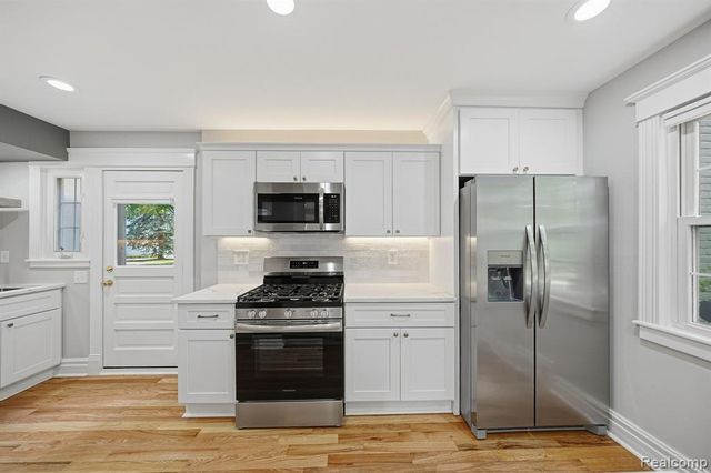 1684 Graefield Road 60, Birmingham, MI 48009