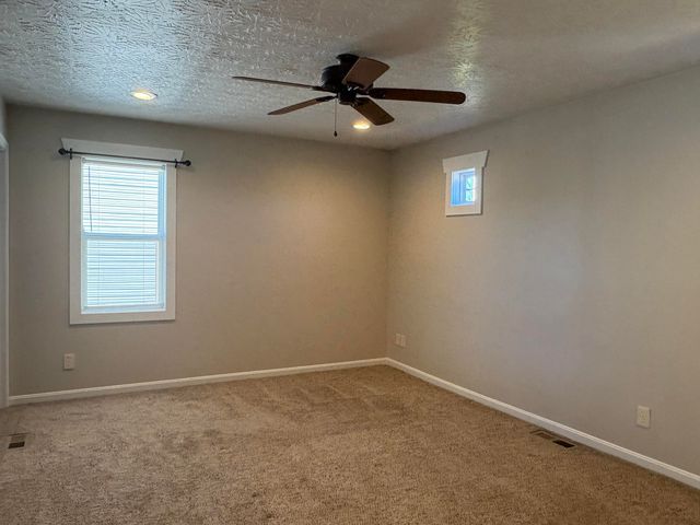 2666 Edenbridge Court, Burlington, KY 41005