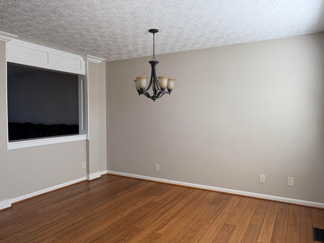 2666 Edenbridge Court, Burlington, KY 41005