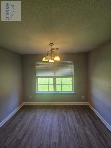 28 Jackson Avenue NE, Ludowici, GA 31316