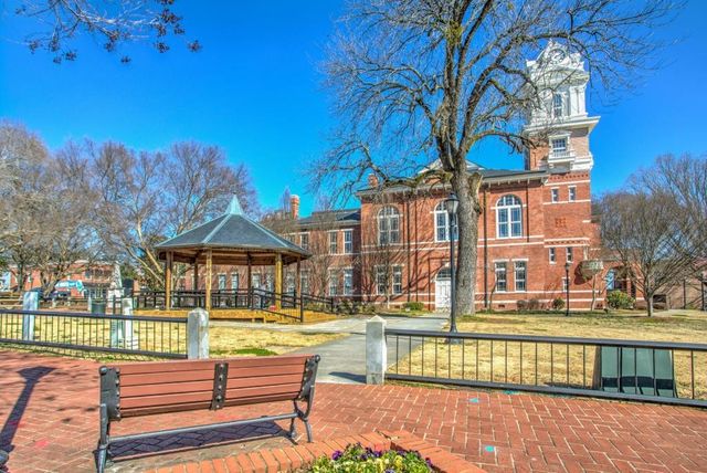 2404 Malster Lane, Lawrenceville, GA 30043